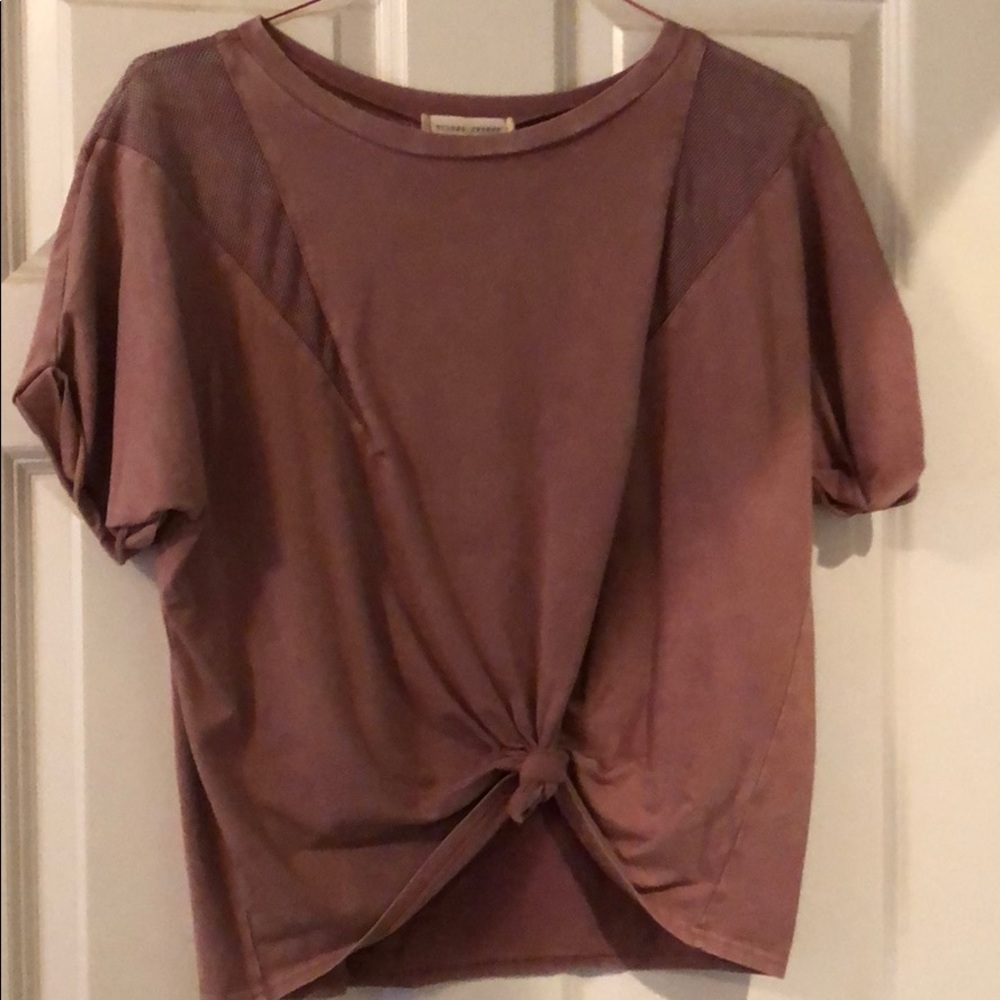 Cute gilded intent top original from Buckle